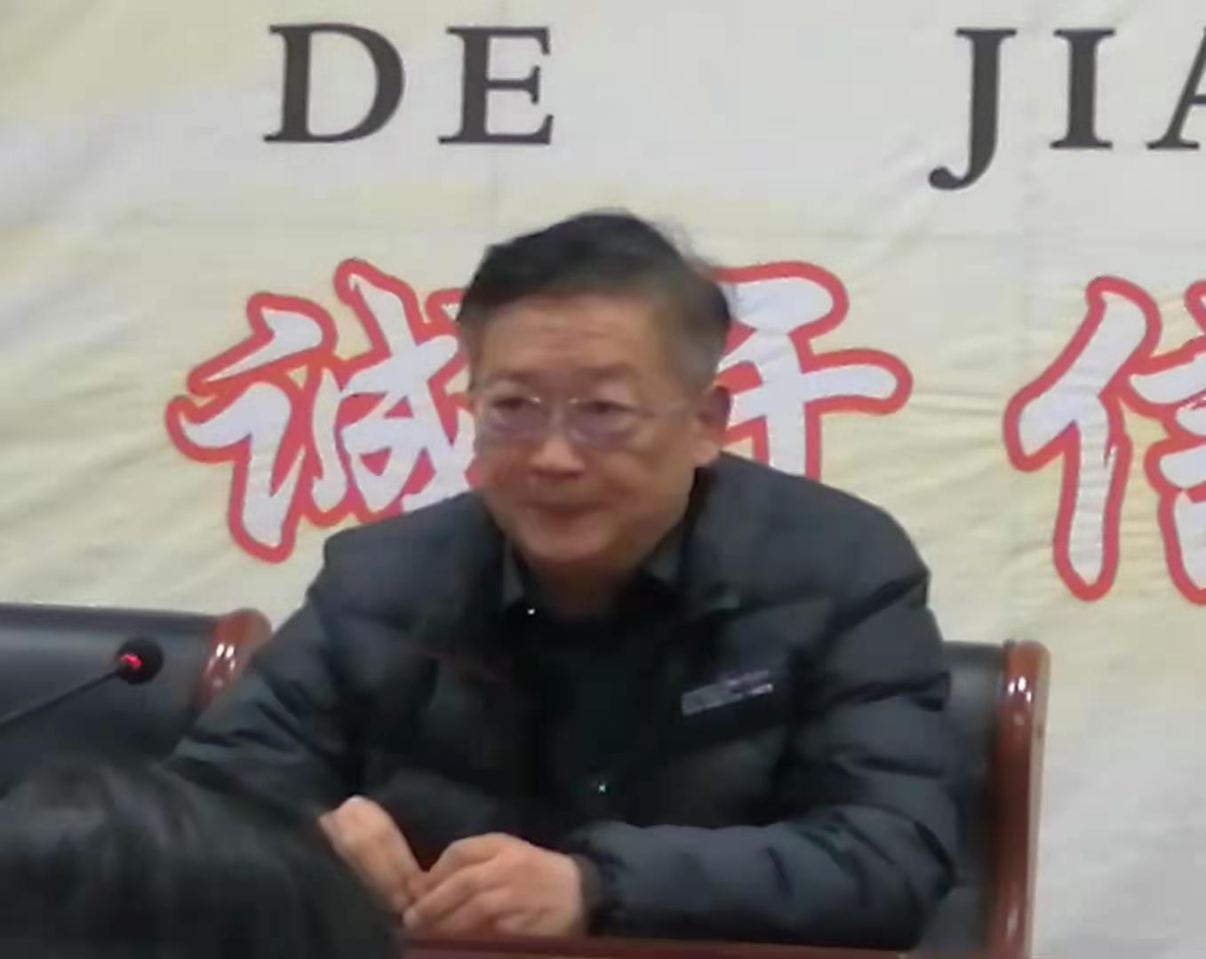 项城中专开展中层领导助推班级管理成效自测活动