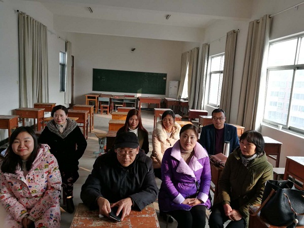 德育组举行教研会，部署技能练兵工作