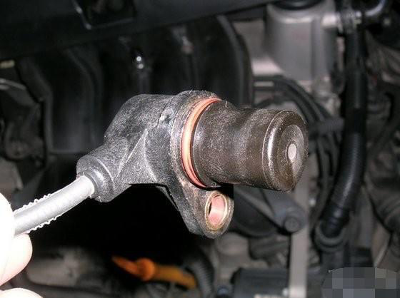 曲轴位置传感器二