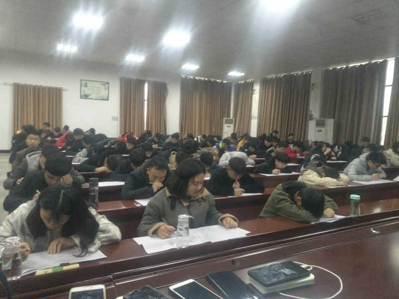 毕业班第三次月考