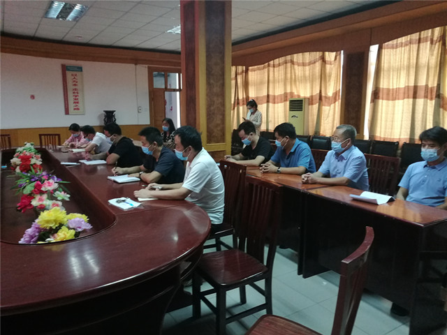 “疫”心落实  精心筹备 -华球召开疫情期间线上教学工作专题会
