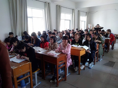 开展听课评课活动   努力打造优质课堂