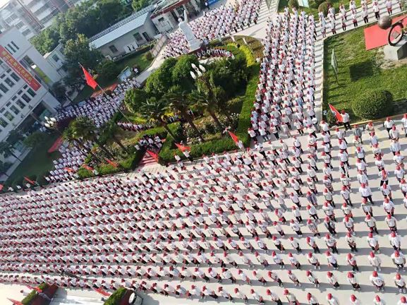 千人诵读，红色经典