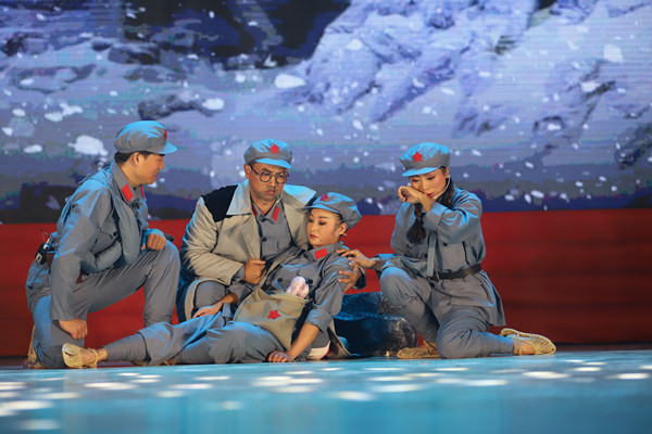 团委工作简报 第二十一期 我校青年志愿者服务我市举行庆祝新中国70华诞暨人民政协成立70周年专场文艺晚会