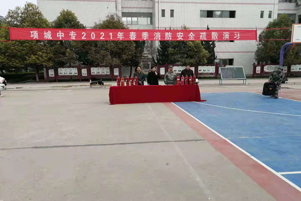 师生有情火无情  校园防火钟长鸣